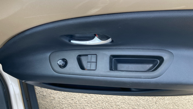 Toyota Aygo X 1.0 VVT-i Edge 5dr Petrol Hatchback